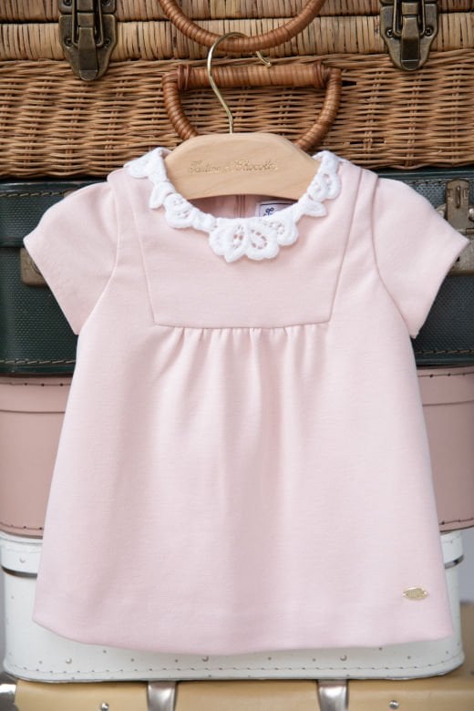 Kız Bebek Beyaz Dantel Yakalı Elbise