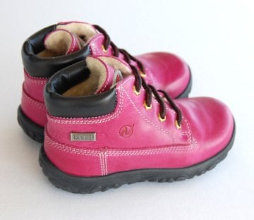 Kız Çocuk Bağcıklı Bot