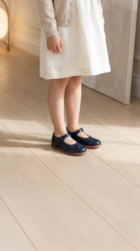 Kız Çocuk Tokalı Rugan Ayakkabı