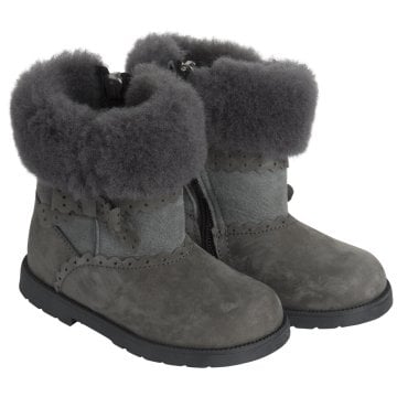 Kız Bebek Muflonlu Bot