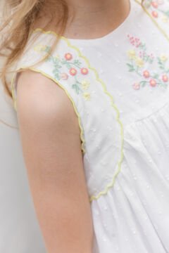 Kız Çocuk Nakış Detaylı Coton Elbise Beyaz