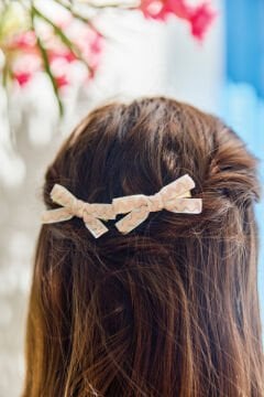 Kız Çocuk Pembe Fiyonk Toka