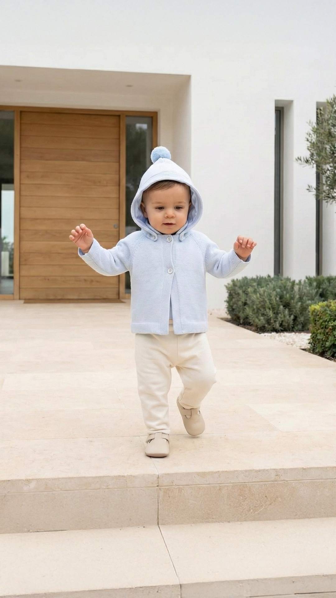 Erkek Bebek Triko Mont