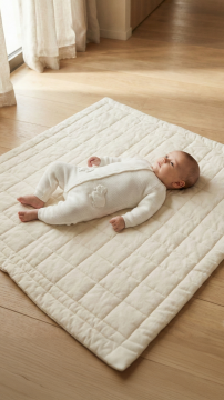 Triko Bebek Tulumu -kuzu aplikli-