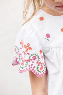 Kız Çocuk Nakışlı Tunik + Şort Set Beyaz